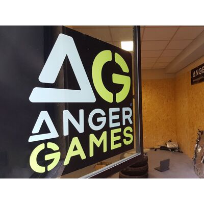 Smartbox Scarica di adrenalina in Rage Room Smartbox Scarica di adrenalina in Rage Room