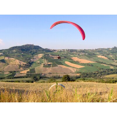 Smartbox Volo tandem in parapendio con foto a Voghera per 1 persona Smartbox Volo tandem in parapendio con foto a Voghera per 1 persona
