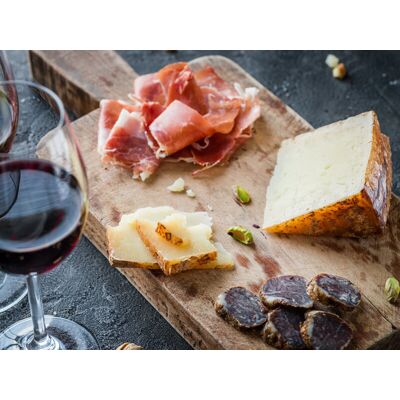 Smartbox A Torino con gusto: un tour gastronomico di 3 ore e 30 minuti Smartbox A Torino con gusto: un tour gastronomico di 3 ore e 30 minuti