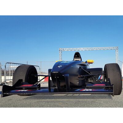 Smartbox 1 sessione in Formula 4 sul Circuito di Castelletto di Branduzzo Smartbox 1 sessione in Formula 4 sul Circuito di Castelletto di Branduzzo