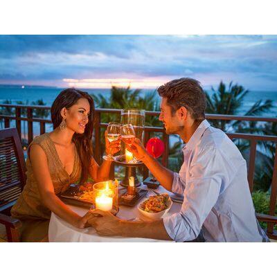 Smartbox A tavola con amore: romantiche cene per 2 Smartbox A tavola con amore: romantiche cene per 2