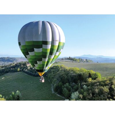 Smartbox Chianti in mongolfiera: 1 suggestivo volo per 1 persona con Prosecco e assaggi tipici Smartbox Chianti in mongolfiera: 1 suggestivo volo per 1 persona con Prosecco e assaggi tipici
