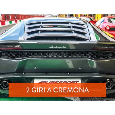 Smartbox Passioni e Supercar: 2 giri su Lamborghini Huracán EVO presso l'Autodromo di Cremona Smartbox Passioni e Supercar: 2 giri su Lamborghini Huracán EVO presso l'Autodromo di Cremona