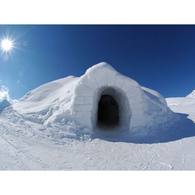 Smartbox Magica notte in igloo tra meraviglie di neve, sessione di parapendio in tandem e cena a Davos Smartbox Magica notte in igloo tra meraviglie di neve, sessione di parapendio in tandem e cena a Davos