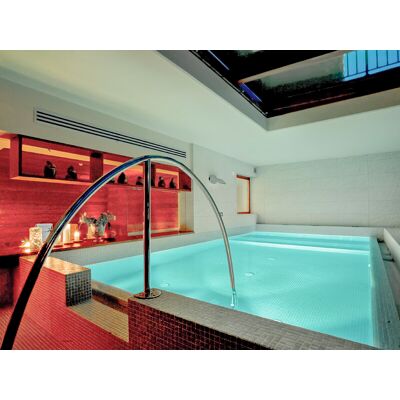 Smartbox Benessere e relax nelle Marche: 1 notte in Suite con romantico accesso Spa Smartbox Benessere e relax nelle Marche: 1 notte in Suite con romantico accesso Spa