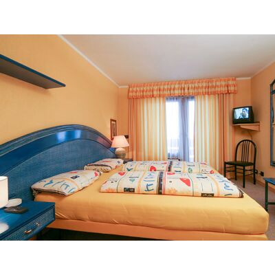 Smartbox Piccolo Tibet da scoprire: 1 notte con accesso al centro benessere e cena di 3 portate Smartbox Piccolo Tibet da scoprire: 1 notte con accesso al centro benessere e cena di 3 portate