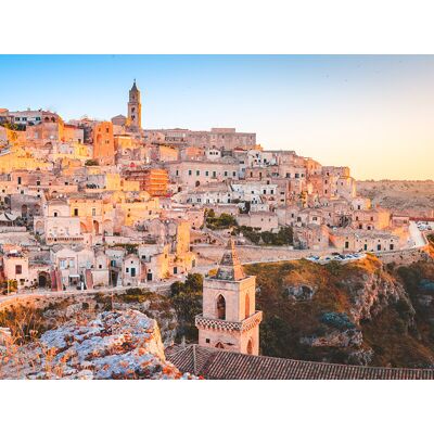 Smartbox Cultura e gastronomia: 1 notte in B & B e 1 pranzo di 4 portate tipico della cucina di Matera Smartbox Cultura e gastronomia: 1 notte in B & B e 1 pranzo di 4 portate tipico della cucina di Matera