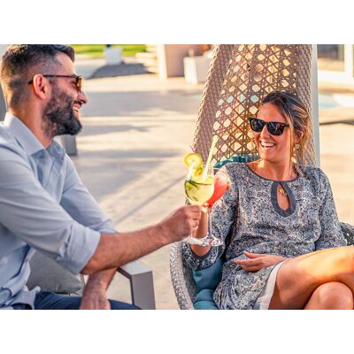 Smartbox Notte italiana con aperitivo per 2 persone Smartbox Notte italiana con aperitivo per 2 persone