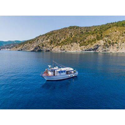 Smartbox Un giorno da pescatore all'Isola d'Elba: battuta di pesca per 1 con pranzo a bordo Smartbox Un giorno da pescatore all'Isola d'Elba: battuta di pesca per 1 con pranzo a bordo