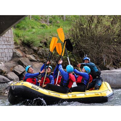 Smartbox Avventura in Trentino per 5: 2h di rafting in Val di Sole Smartbox Avventura in Trentino per 5: 2h di rafting in Val di Sole