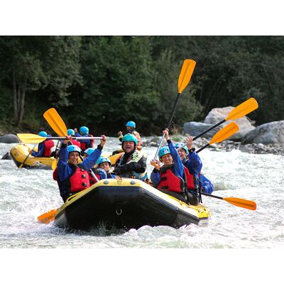 Smartbox 2h di rafting in famiglia in Val di Sole Smartbox 2h di rafting in famiglia in Val di Sole