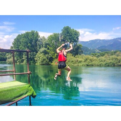 Smartbox Emozioni adrenaliniche con 1 sessione di River Trekking in Val Brembana per 1 persona Smartbox Emozioni adrenaliniche con 1 sessione di River Trekking in Val Brembana per 1 persona