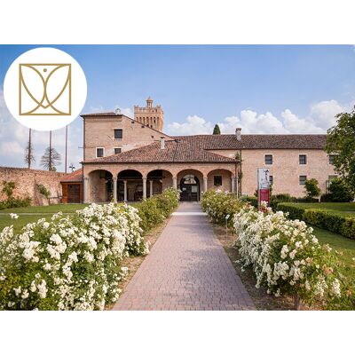 Smartbox Tra poesia e storia: visita guidata con omaggi al Castello di San Pelagio vicino a Padova Smartbox Tra poesia e storia: visita guidata con omaggi al Castello di San Pelagio vicino a Padova