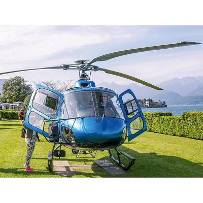 Smartbox Volo in elicottero di 15min sul Lago Maggiore, Lago d'Orta e Lago Mergozzo per 4 persone Smartbox Volo in elicottero di 15min sul Lago Maggiore, Lago d'Orta e Lago Mergozzo per 4 persone