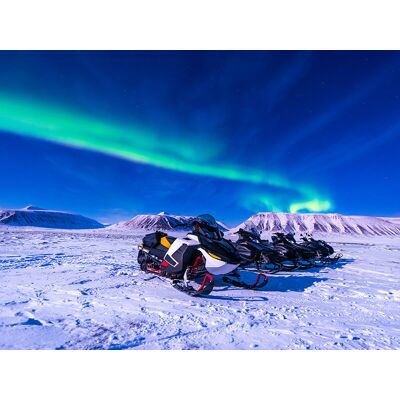 Smartbox La magia della Lapponia svedese in inverno: Aurora Boreale e safari in motoslitta Smartbox La magia della Lapponia svedese in inverno: Aurora Boreale e safari in motoslitta