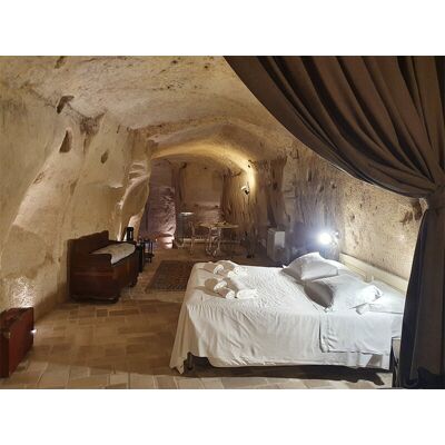 Smartbox 1 notte indimenticabile in Suite con Spa privata e idromassaggio tra i Sassi di Matera Smartbox 1 notte indimenticabile in Suite con Spa privata e idromassaggio tra i Sassi di Matera
