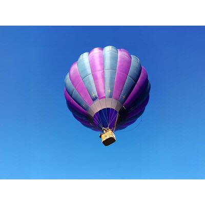 Smartbox Mongolfiera e bollicine ad Asti: 1 volo con colazione o aperitivo nel Monferrato Smartbox Mongolfiera e bollicine ad Asti: 1 volo con colazione o aperitivo nel Monferrato