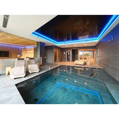 Smartbox Relax con vista: 2 notti con Spa e piscina panoramica in Lombardia Smartbox Relax con vista: 2 notti con Spa e piscina panoramica in Lombardia