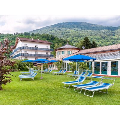 Smartbox Natura e relax in Trentino: 1 notte con accesso Spa all'Hotel al Sorriso Greenpark & Wellness 4* Smartbox Natura e relax in Trentino: 1 notte con accesso Spa all'Hotel al Sorriso Greenpark & Wellness 4*