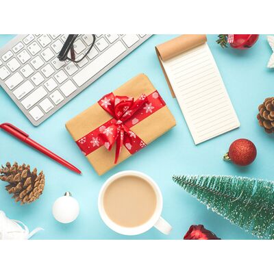 SMARTBOX - Colleague Christmas Gift - 1 soggiorno - 1 cena - Cofanetto regalo SMARTBOX - Colleague Christmas Gift - 1 soggiorno - 1 cena - Cofanetto regalo