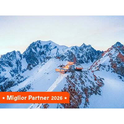 Smartbox Pranzo gourmet sulle Alpi con Skyway Monte Bianco e Ingresso all'Infinity Room Smartbox Pranzo gourmet sulle Alpi con Skyway Monte Bianco e Ingresso all'Infinity Room