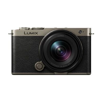 Panasonic Lumix DC-S9 + S 18-40 mm f/4,5-6,3 Titanio Panasonic Lumix DC-S9 + S 18-40 mm f/4,5-6,3 Titanio