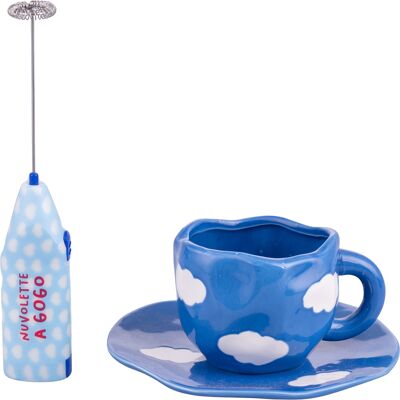Tivoli <p>Set colazione, montalatte e mug con piattino, More Amor Nuvole</p> Tivoli <p>Set colazione, montalatte e mug con piattino, More Amor Nuvole</p>
