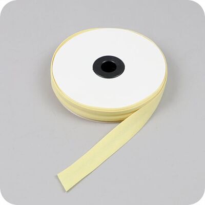 SPRINTIS 1 Rotolo - Nastro sbieco, cotone e poliestere, 20 mm, rotolo con 25 m giallo chiaro, cotone poliestere SPRINTIS 1 Rotolo - Nastro sbieco, cotone e poliestere, 20 mm, rotolo con 25 m giallo chiaro, cotone poliestere
