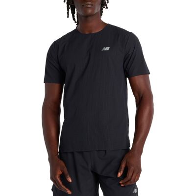 New Balance - T-shirt ultraleggera e traspirante - Race Day Ultra Light T-Shirt Black in Poliestere Riciclato - Taglia M - Nero New Balance - T-shirt ultraleggera e traspirante - Race Day Ultra Light T-Shirt Black in Poliestere Riciclato - Taglia M - Nero