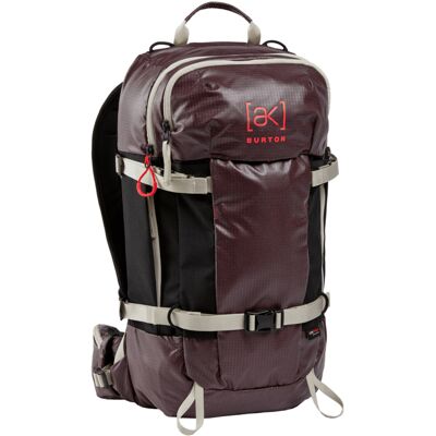 Burton - Zaino da snowboard - Ak Dispatcher 18L Pack Rum Raisin in Nylon - Bordeaux Burton - Zaino da snowboard - Ak Dispatcher 18L Pack Rum Raisin in Nylon - Bordeaux
