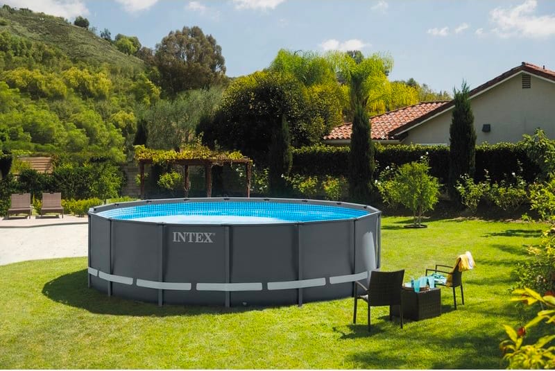 intex 26330 piscina fuori terra con telaio portante piscina esterna da giardino in pvc triplice strato rotonda Ø 549x132h cm con pompa a sabbia da 7.900 lt/h - 26330 ultra xtr frame