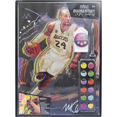 DIAMANTINY Level Up PLUS Celebrities I Attività Crystal Art, Diamond Painting Kit, crea il mosaico Kobe DIAMANTINY Level Up PLUS Celebrities I Attività Crystal Art, Diamond Painting Kit, crea il mosaico Kobe