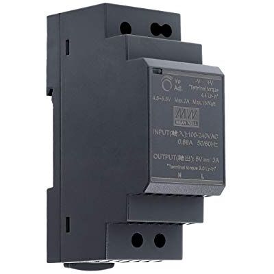 MEAN WELL 5 VDC 3 A 15 Watt HDR-30-5 alimentatore guida DIN Rail MEAN WELL 5 VDC 3 A 15 Watt HDR-30-5 alimentatore guida DIN Rail
