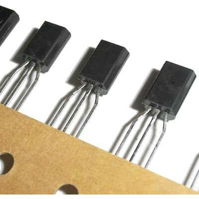 Generic 5 pezzi 2SC3940AR 2SC3940A-R C3940AR 2SC3940A C3940A 2SC3940 C3940 TO92L Generic 5 pezzi 2SC3940AR 2SC3940A-R C3940AR 2SC3940A C3940A 2SC3940 C3940 TO92L