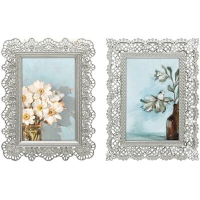 GIFTY GIFTY Set di 2 mini cornici in pizzo da 2 x 3 pollici per esposizione da tavolo perfetto per decorazioni domestiche, matrimoni, lauree o foto pietra miliare (argento) GIFTY GIFTY Set di 2 mini cornici in pizzo da 2 x 3 pollici per esposizione da tavolo perfetto per decorazioni domestiche, matrimoni, lauree o foto pietra miliare (argento)