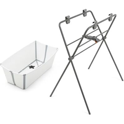 Stokke Vaschetta Bagnetto Flexi Bath® con Stand, Bianco Vaschetta bagnetto pieghevole con stand incluso, altezza ergonomica, dalla nascita fino a 4 anni. Stokke Vaschetta Bagnetto Flexi Bath® con Stand, Bianco Vaschetta bagnetto pieghevole con stand incluso, altezza ergonomica, dalla nascita fino a 4 anni.