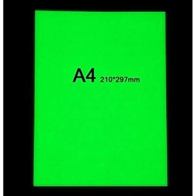 StickersLab Pellicola nastro adesiva luminescente fosforescente si illumina al buio glow in the dark 30cm x 20cm(2 fogli) StickersLab Pellicola nastro adesiva luminescente fosforescente si illumina al buio glow in the dark 30cm x 20cm(2 fogli)