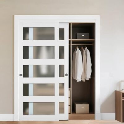 VEVOR Porta Scorrevole per Armadio, in Vetro Smerigliato a 5 Livelli con Kit Ferramenta, Lastra in Legno Massello e MDF con Superficie Impermeabile per Armadi Camere da Letto (1524 mm x 2032 mm) VEVOR Porta Scorrevole per Armadio, in Vetro Smerigliato a 5 Livelli con Kit Ferramenta, Lastra in Legno Massello e MDF con Superficie Impermeabile per Armadi Camere da Letto (1524 mm x 2032 mm)