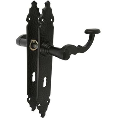Amig Set di maniglie Mod. 280 x 44 mm Maniglia in Zamak con placca in acciaio Finitura nera Include bocchetta a gola Quadrato da 8 mm Stile rustico forgiato a mano Amig Set di maniglie Mod. 280 x 44 mm Maniglia in Zamak con placca in acciaio Finitura nera Include bocchetta a gola Quadrato da 8 mm Stile rustico forgiato a mano