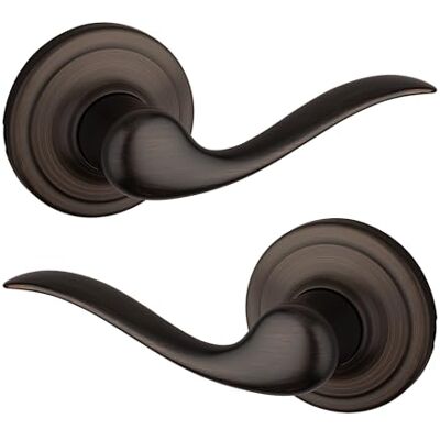 Kwikset Tustin Maniglia per porta di passaggio interna, per porte di armadi e corridoi, maniglia reversibile non bloccabile, bronzo veneziano, con protezione Microban Kwikset Tustin Maniglia per porta di passaggio interna, per porte di armadi e corridoi, maniglia reversibile non bloccabile, bronzo veneziano, con protezione Microban