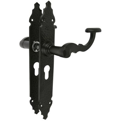 Amig Set di maniglie Mod. 280 x 44 mm Maniglia in Zamak con placca in acciaio Finitura nera Include bocchetta Europrofilo Quadrato da 8 mm Stile rustico forgiato a mano Amig Set di maniglie Mod. 280 x 44 mm Maniglia in Zamak con placca in acciaio Finitura nera Include bocchetta Europrofilo Quadrato da 8 mm Stile rustico forgiato a mano
