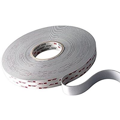3M Nastro di Montaggio 4945 F, 12 mm X 33 m, 1.1 mm, 6 Pezzi, Bianco 3M Nastro di Montaggio 4945 F, 12 mm X 33 m, 1.1 mm, 6 Pezzi, Bianco