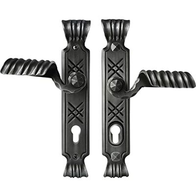 Schösswender Alpina Maniglia per porta rustica con targa lunga PZ 88, TS -80 mm, acciaio nero passivato laccato Schösswender Alpina Maniglia per porta rustica con targa lunga PZ 88, TS -80 mm, acciaio nero passivato laccato