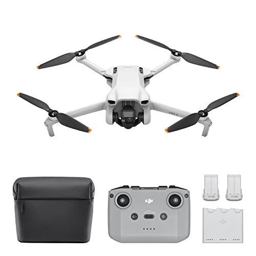 DJI Mini 3 Fly More Combo – Mini drone con fotocamera leggero e pieghevole con video in 4K HDR, autonomia di 38 minuti, Riprese verticali native e funzioni intelligenti