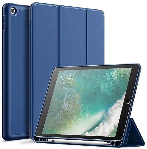 JETech Custodia per iPad 9,7 Pollici (6a/5a Generazione, 2018/2017) con Portapenne, Cover Tablet Sottile con Retro in Morbido TPU con Auto Svegliati/Sonno (Navy)