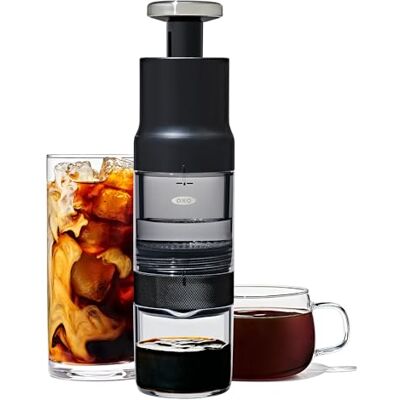 OXO Brew Rapid Brewer Caffettiera manuale portatile, filtro in acciaio inossidabile integrato, resistenza regolabile, compatta e leggera, non sono necessari cialde o filtri di carta OXO Brew Rapid Brewer Caffettiera manuale portatile, filtro in acciaio inossidabile integrato, resistenza regolabile, compatta e leggera, non sono necessari cialde o filtri di carta