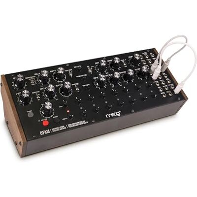 MOOG DFAM Batteria-Synth Analogica Semi-Modulare con Sequencer a 8 Step e Patch Bay a 24 Punti MOOG DFAM Batteria-Synth Analogica Semi-Modulare con Sequencer a 8 Step e Patch Bay a 24 Punti