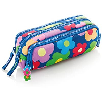 Miquelrius Astuccio portapenne doppio, dimensione,materiale riciclato, chiusura zip, maniglie metalliche con nastro, Agatha Ruiz de la Prada, collezione Flower, Fiori, Triple, Astuccio portapenne Miquelrius Astuccio portapenne doppio, dimensione,materiale riciclato, chiusura zip, maniglie metalliche con nastro, Agatha Ruiz de la Prada, collezione Flower, Fiori, Triple, Astuccio portapenne