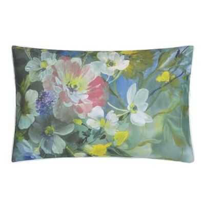 Designers Guild Gladys Blossom, federa stampata in raso di cotone, 50 x 75 cm, design Guild, verde medio Designers Guild Gladys Blossom, federa stampata in raso di cotone, 50 x 75 cm, design Guild, verde medio