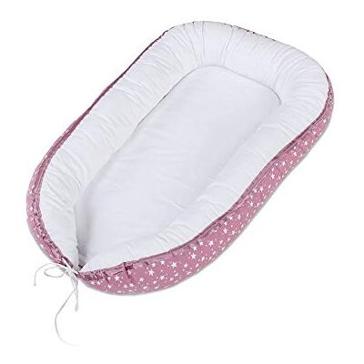 babybay Cuddle Nest, Berry Stars White 1380 g babybay Cuddle Nest, Berry Stars White 1380 g